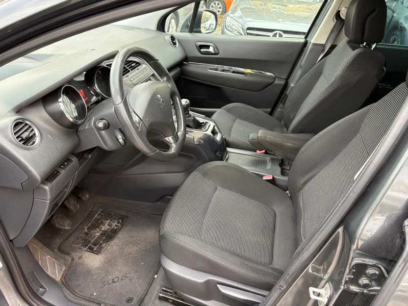 Peugeot 5008 1.6i/140хил.км, снимка 9 - Автомобили и джипове - 52522390