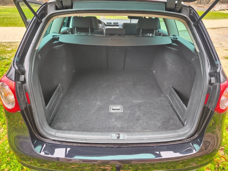 VW Passat 1.6Rline Bluemotion, снимка 13 - Автомобили и джипове - 52876120