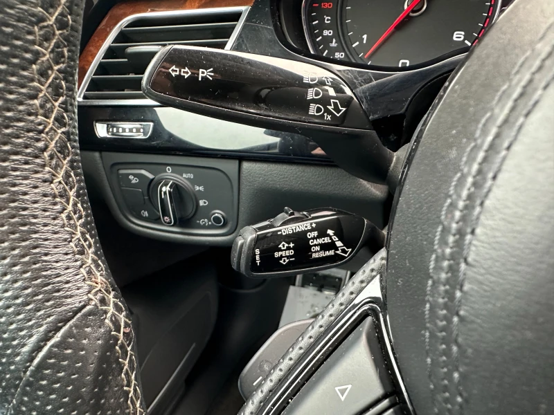 Audi A8, снимка 15 - Автомобили и джипове - 53341475