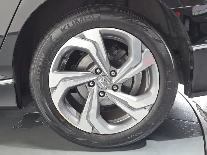 Honda Accord 1.5T 10TH GEN, снимка 5 - Автомобили и джипове - 55783497