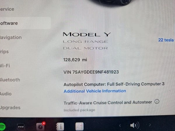 Tesla Model Y, снимка 10 - Автомобили и джипове - 56117595