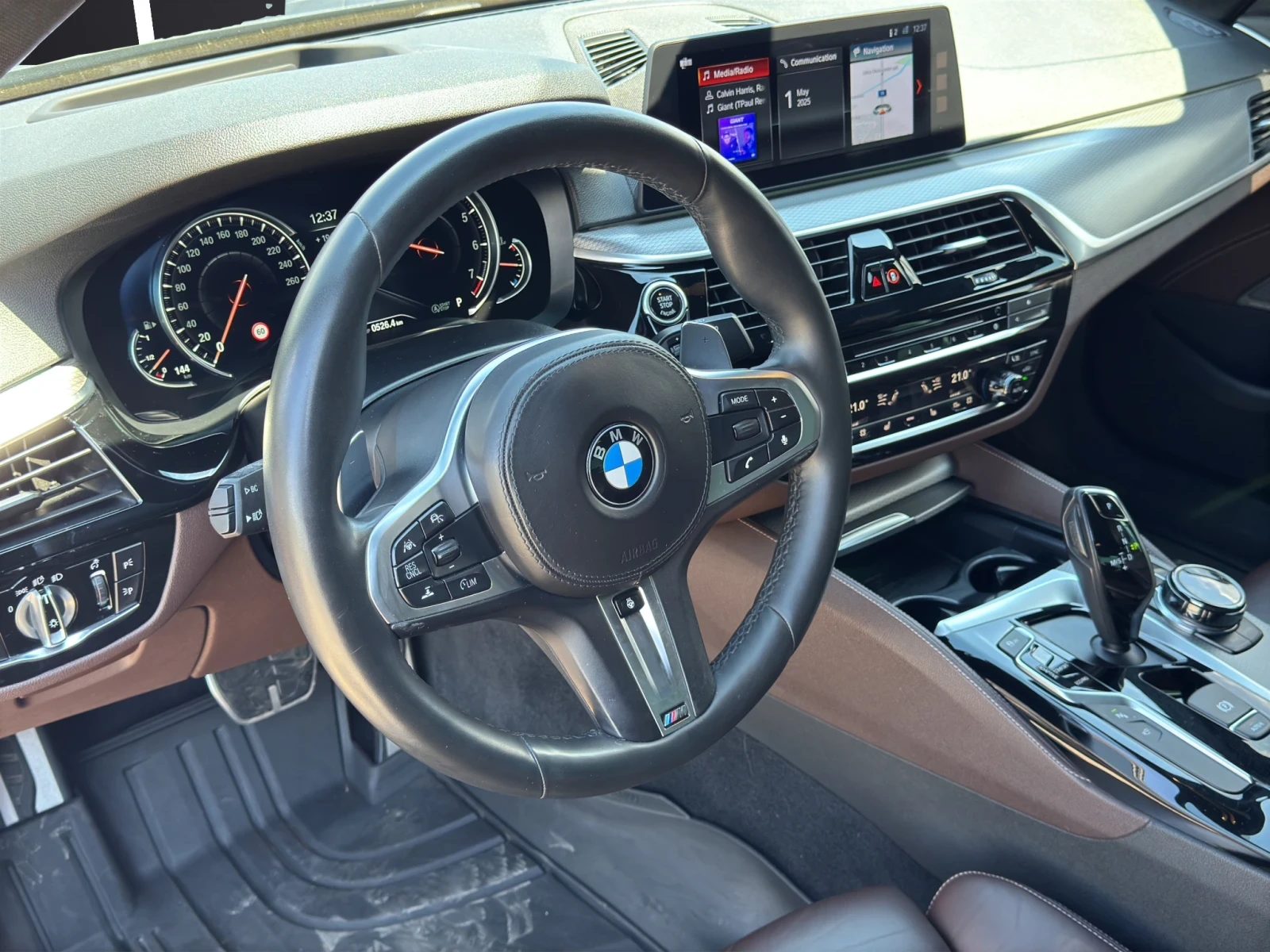 BMW 540 I* xDrive* M Pack* Distr* 360* H&K* LED* HUD*  - изображение 10