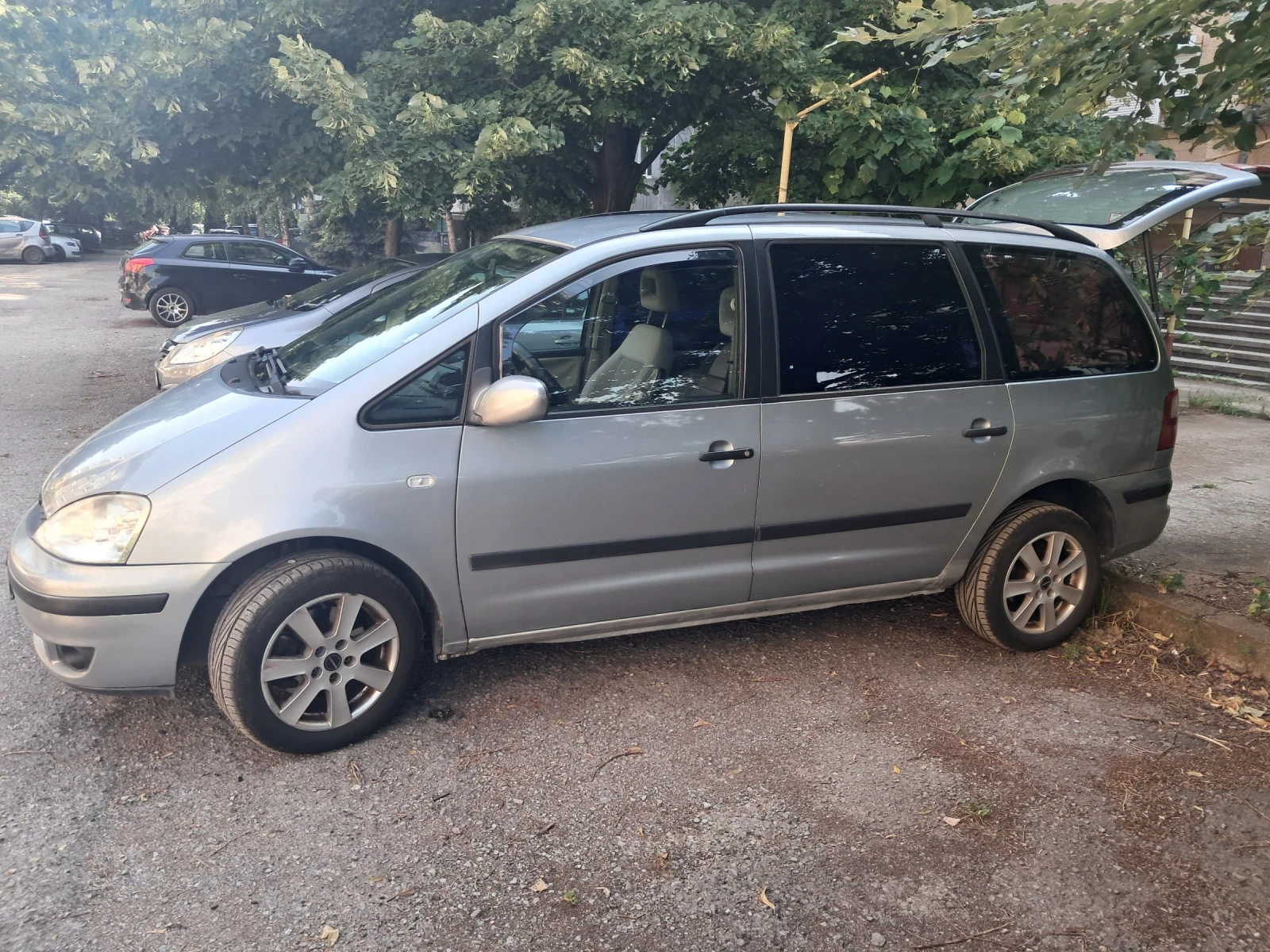 Ford Galaxy 2.0 бензин.газ - изображение 6