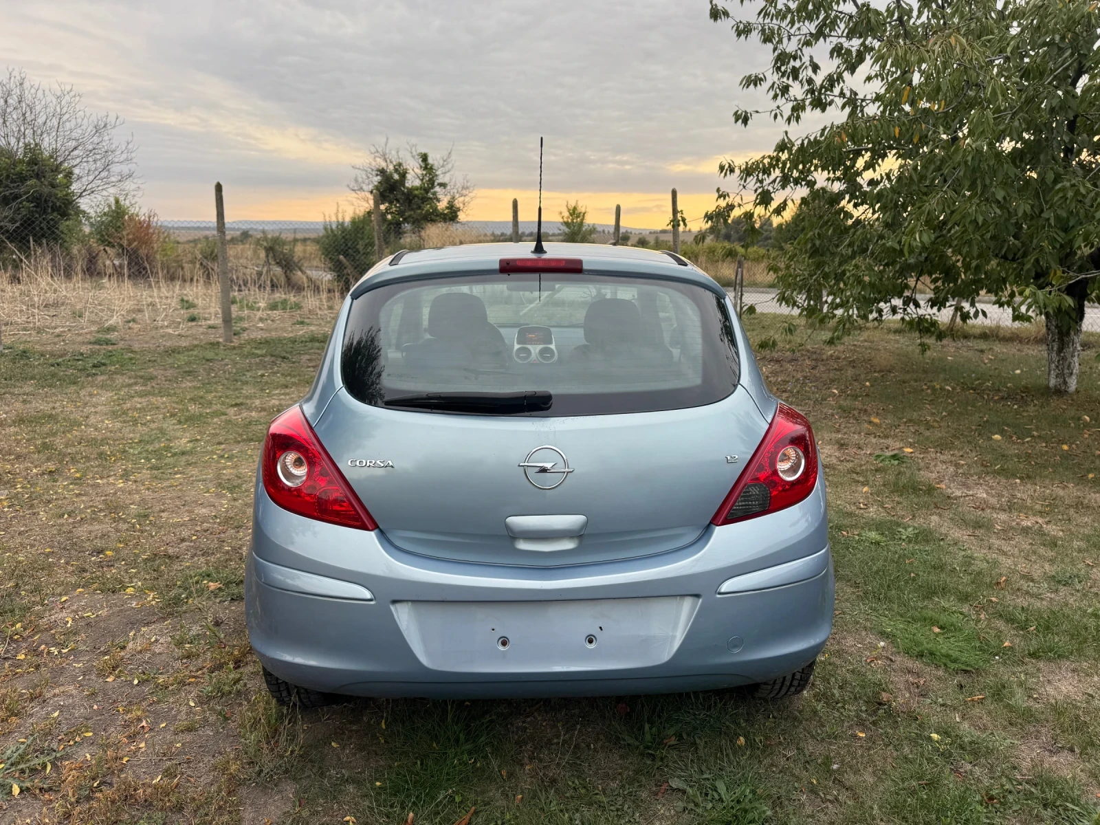 Opel Corsa 1.2 | Mobile.bg — изображение 2