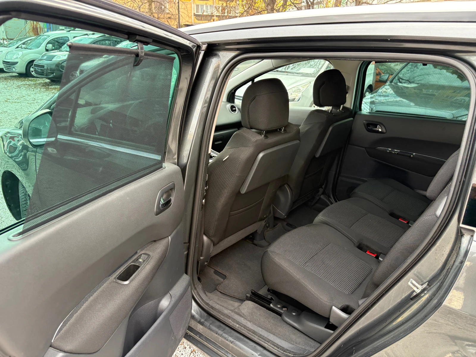 Peugeot 5008 1.6i/140. | Mobile.bg   10