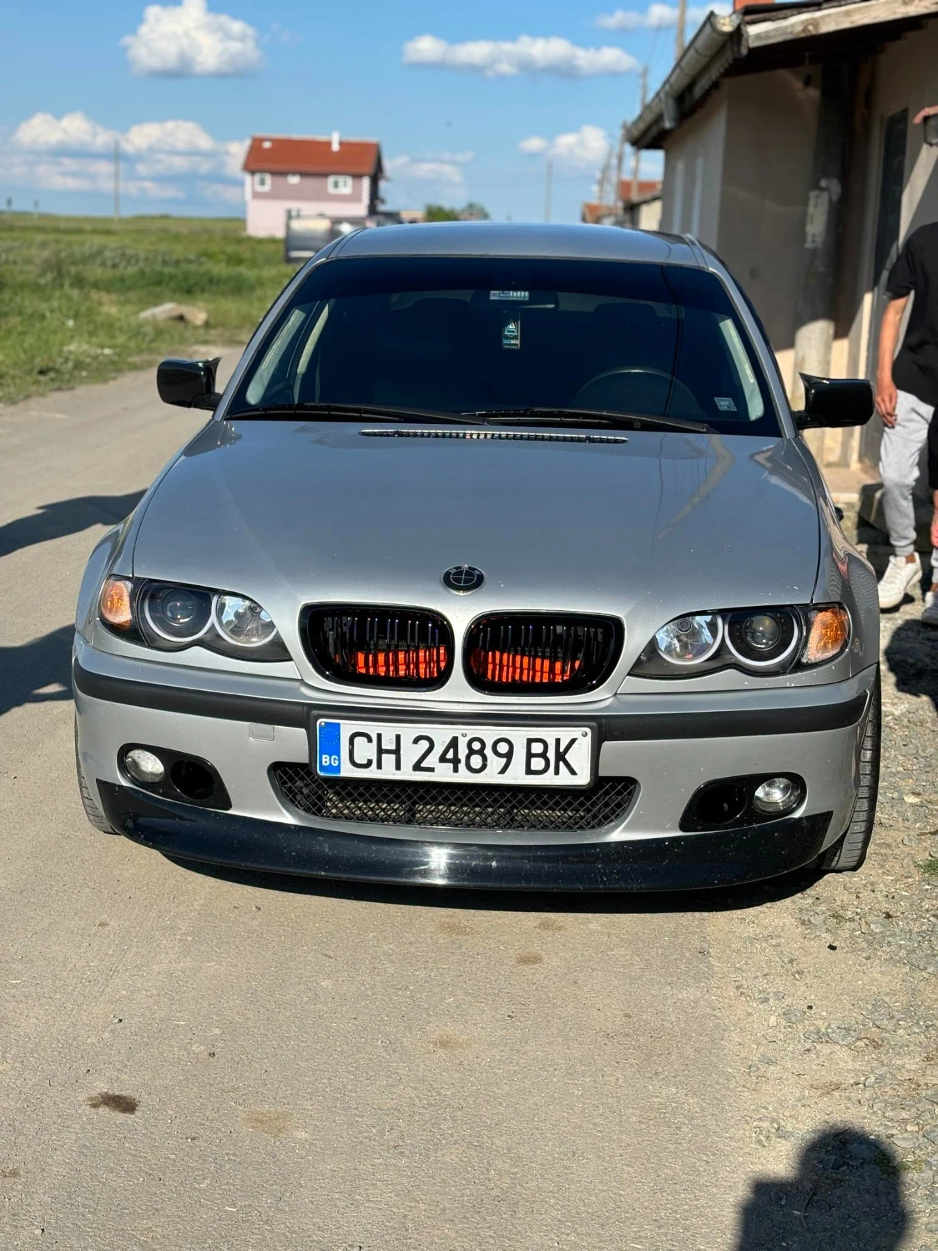 BMW 320  - изображение 10