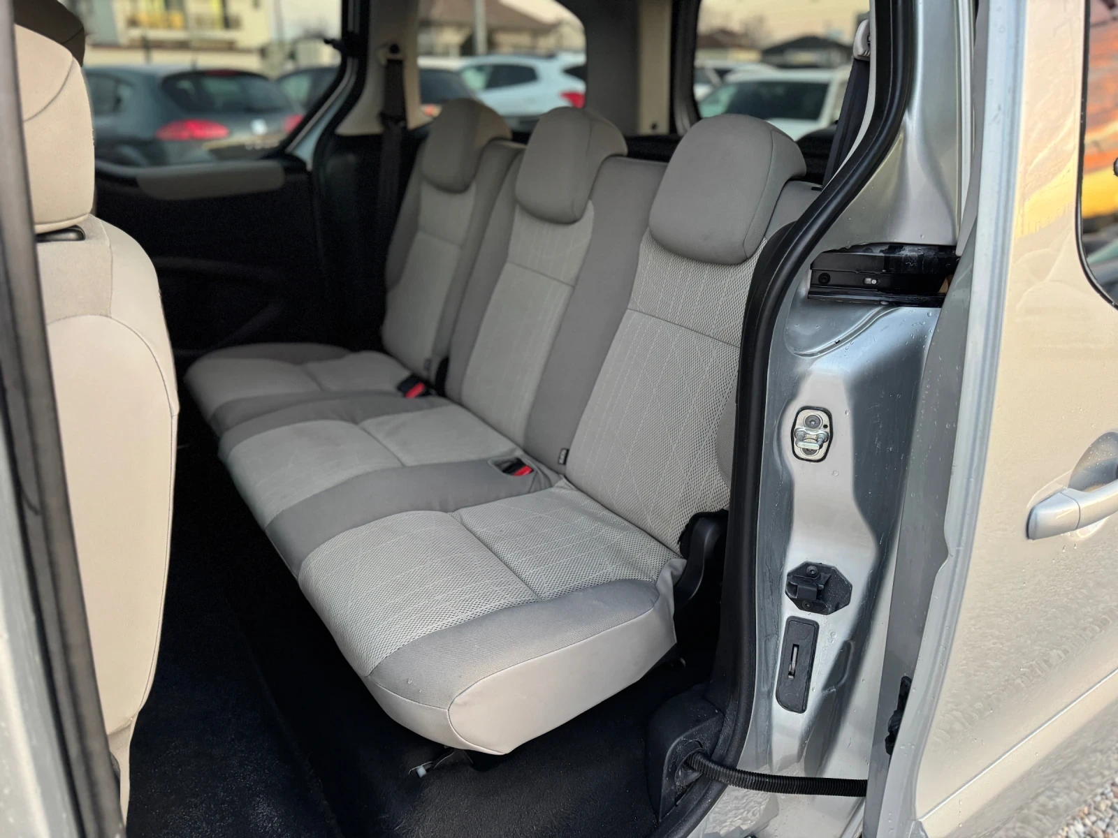 Peugeot Partner 1.6HDI TEPPE  | Mobile.bg � ����������� 12