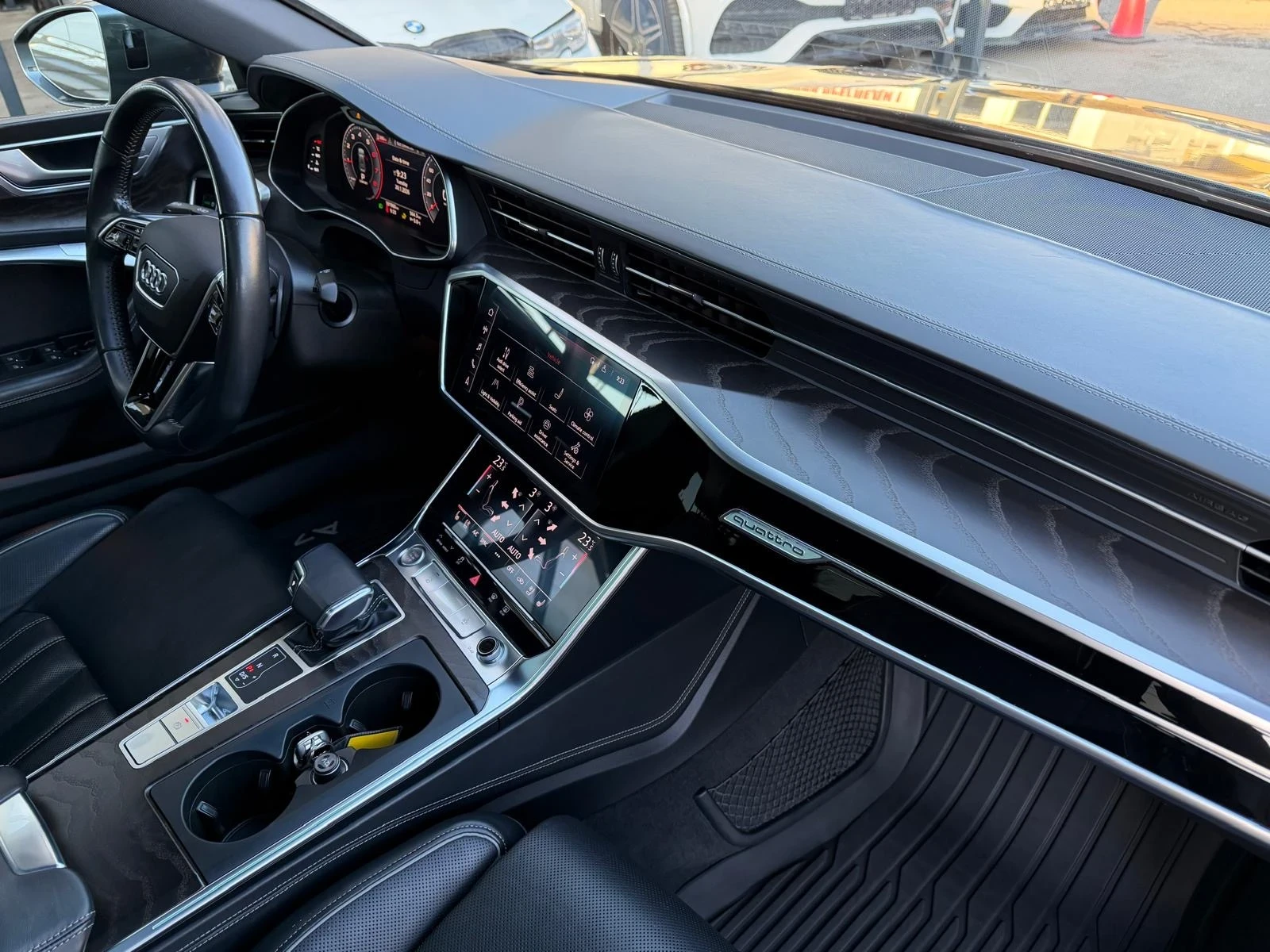 Audi A7 55TFSI Technik S-Line BlackOptics - изображение 10