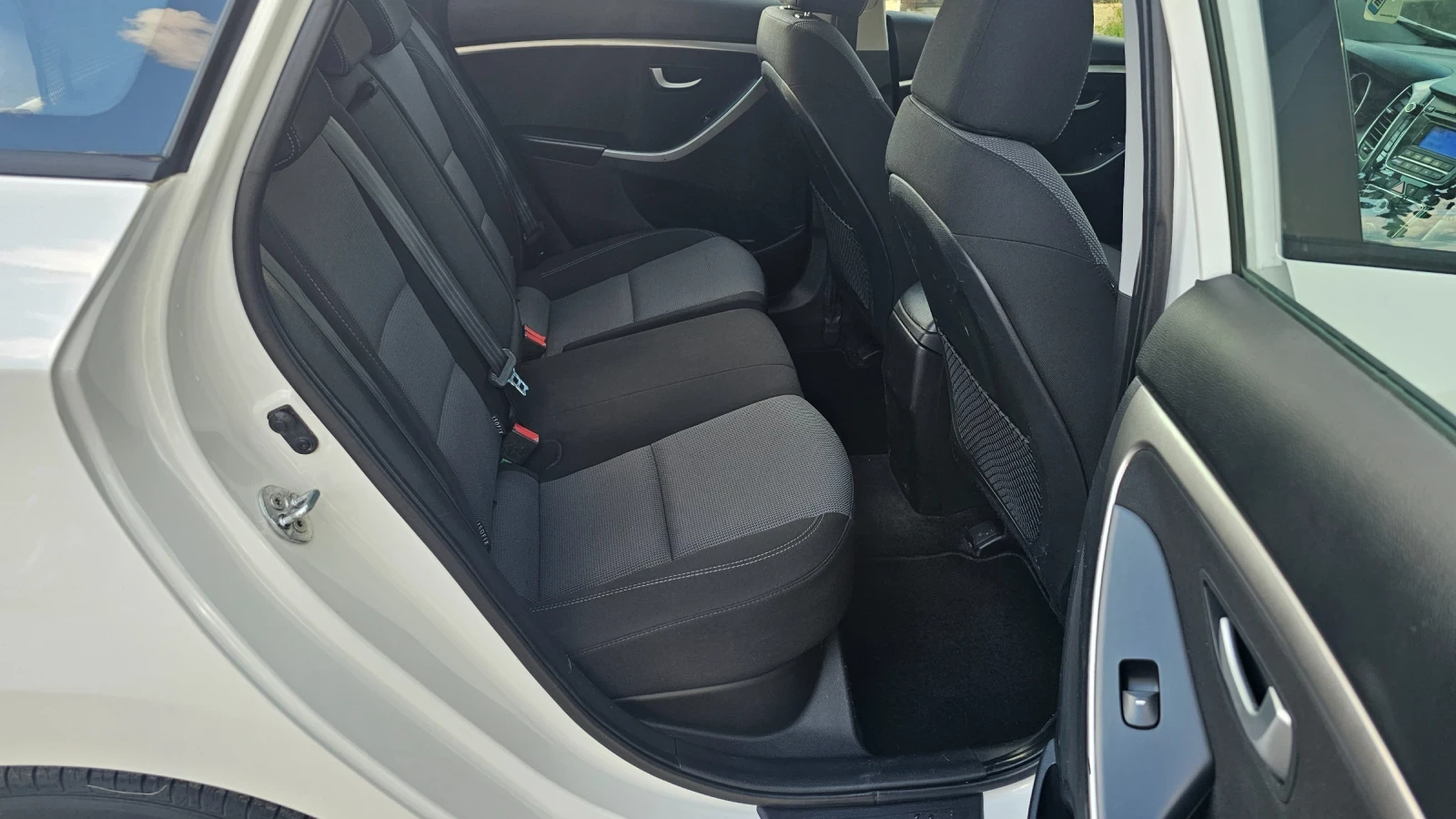Hyundai I30 1.4 CRDI | Mobile.bg � ����������� 13