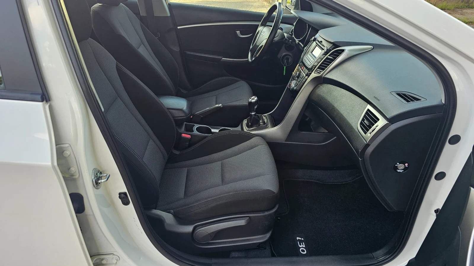 Hyundai I30 1.4 CRDI | Mobile.bg � ����������� 9