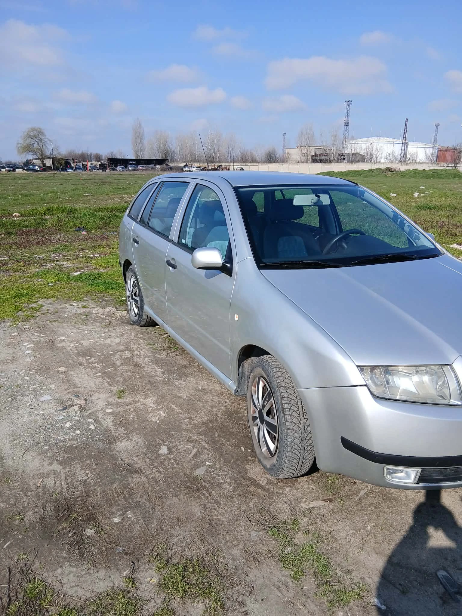Skoda Fabia, снимка 2 - Автомобили и джипове - 53782287