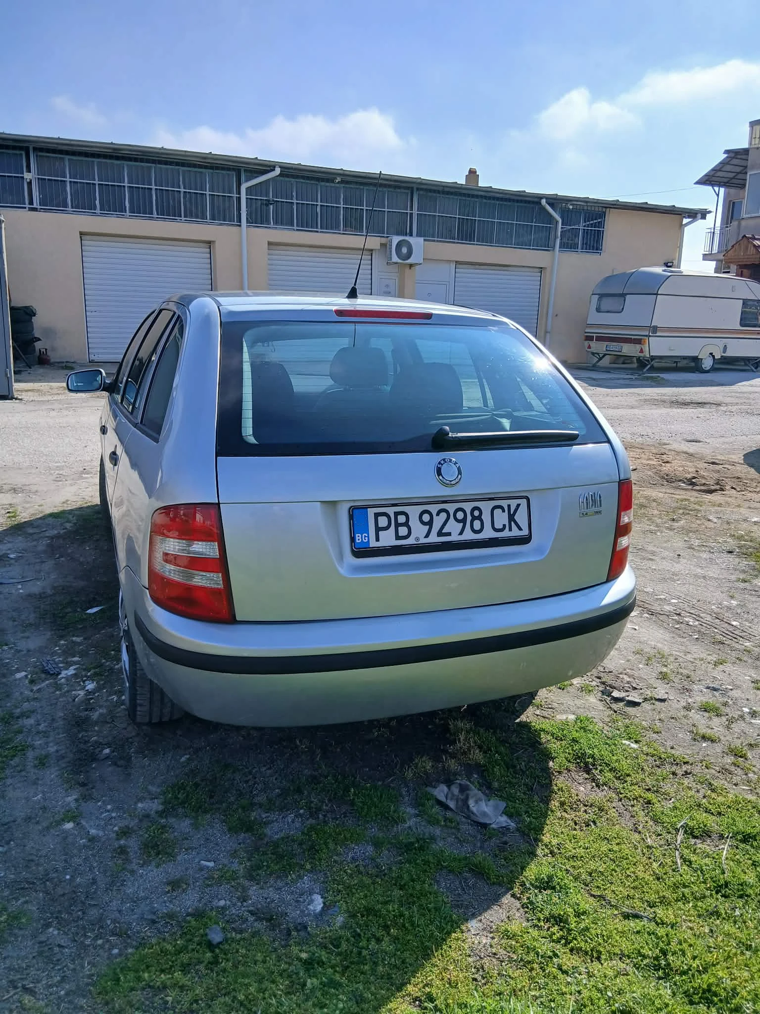 Skoda Fabia, снимка 4 - Автомобили и джипове - 53782287