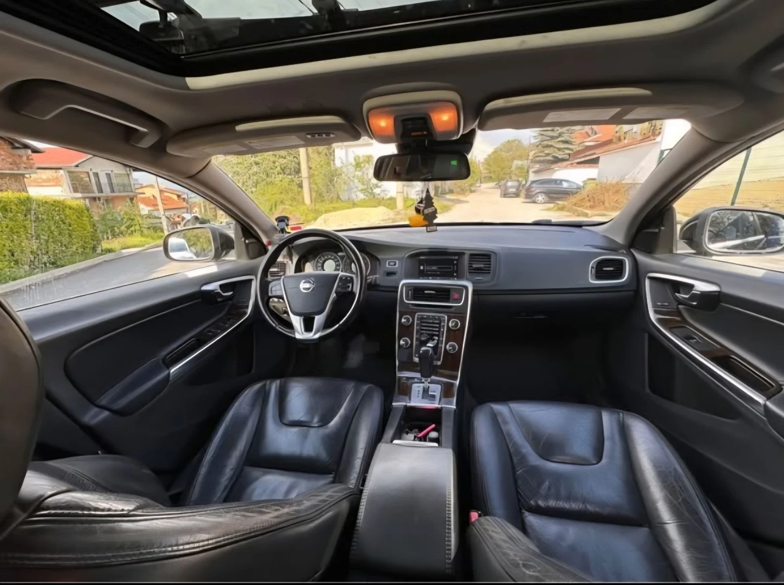 Volvo S60 T5, снимка 6 - Автомобили и джипове - 54179694