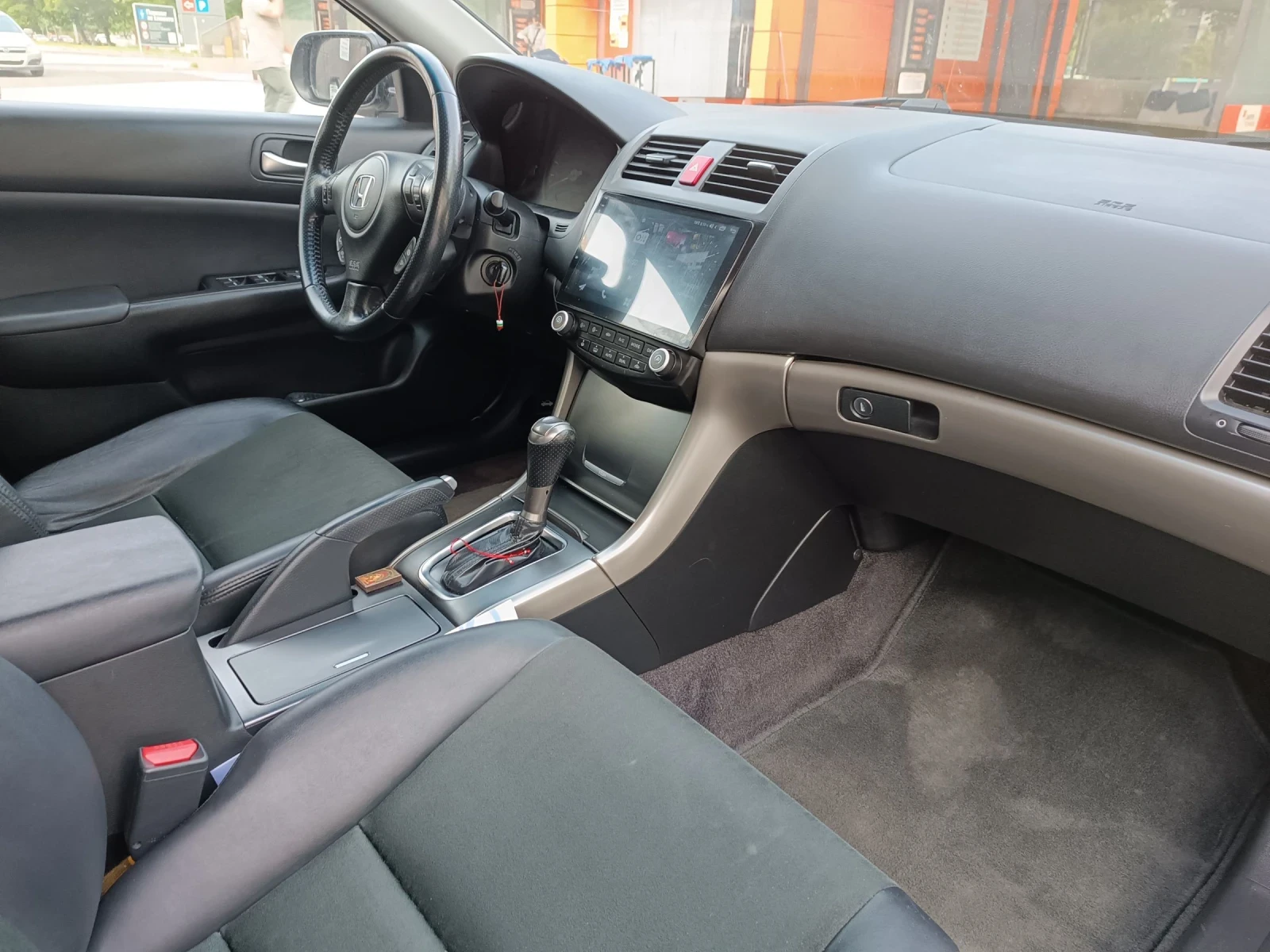 Honda Accord 2.4I-VTEC type S , снимка 17 - Автомобили и джипове - 54372968