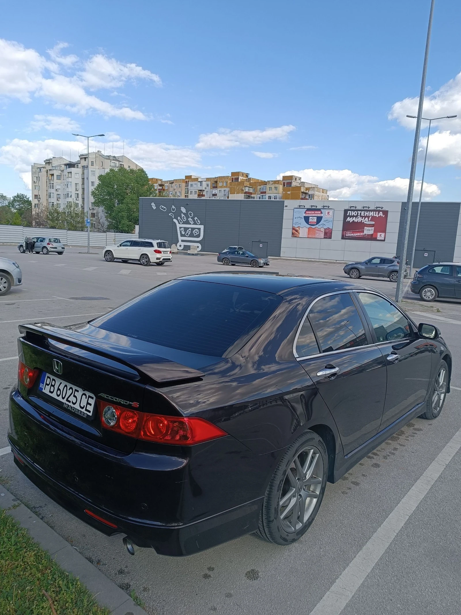 Honda Accord 2.4I-VTEC type S , снимка 3 - Автомобили и джипове - 54296275