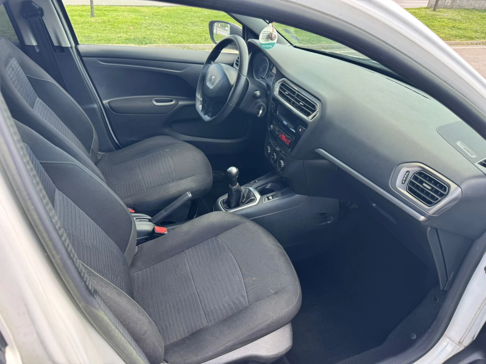 Peugeot 301 1600 | Mobile.bg � ����������� 9