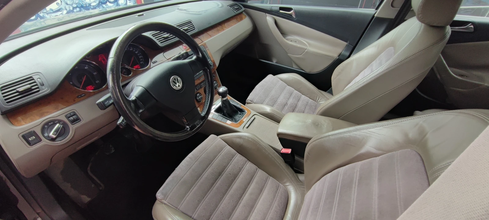 VW Passat B6 Highline, снимка 6 - Автомобили и джипове - 54528687