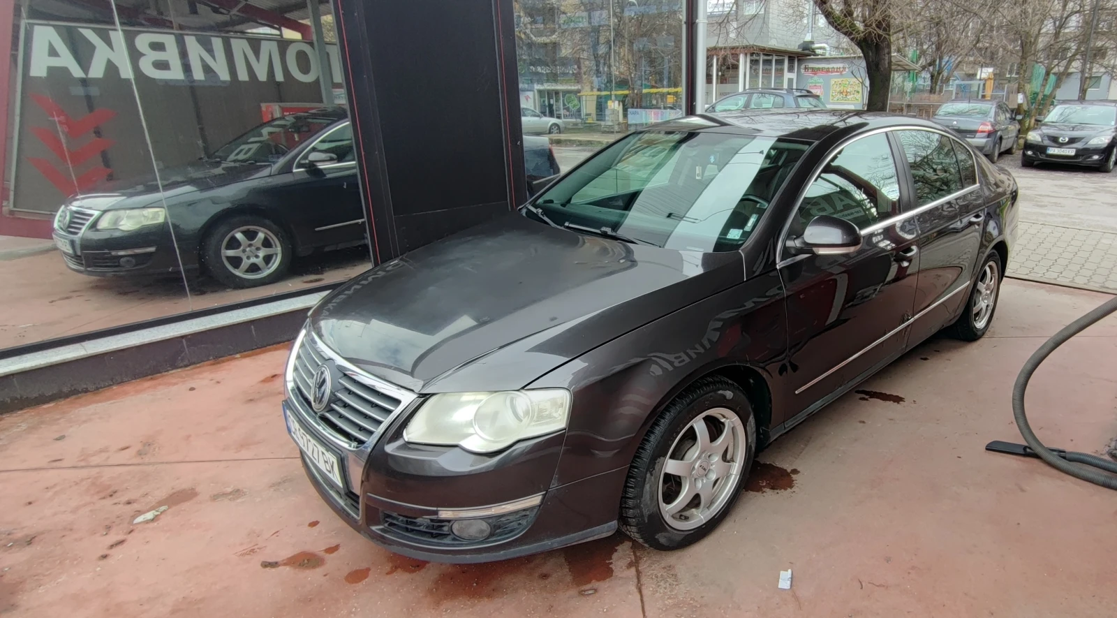 VW Passat B6 Highline, снимка 2 - Автомобили и джипове - 54528687