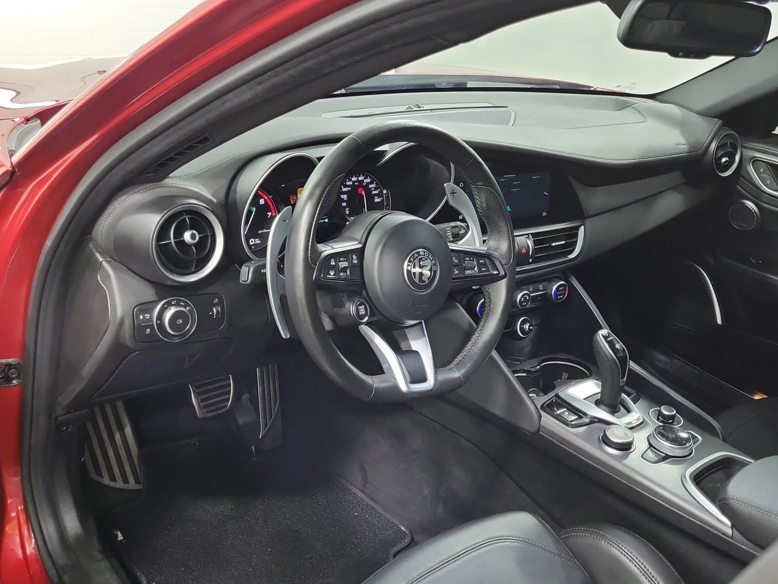 Alfa Romeo Giulia VELOCE/AWD/H&K/Distronic | Mobile.bg � ����������� 10