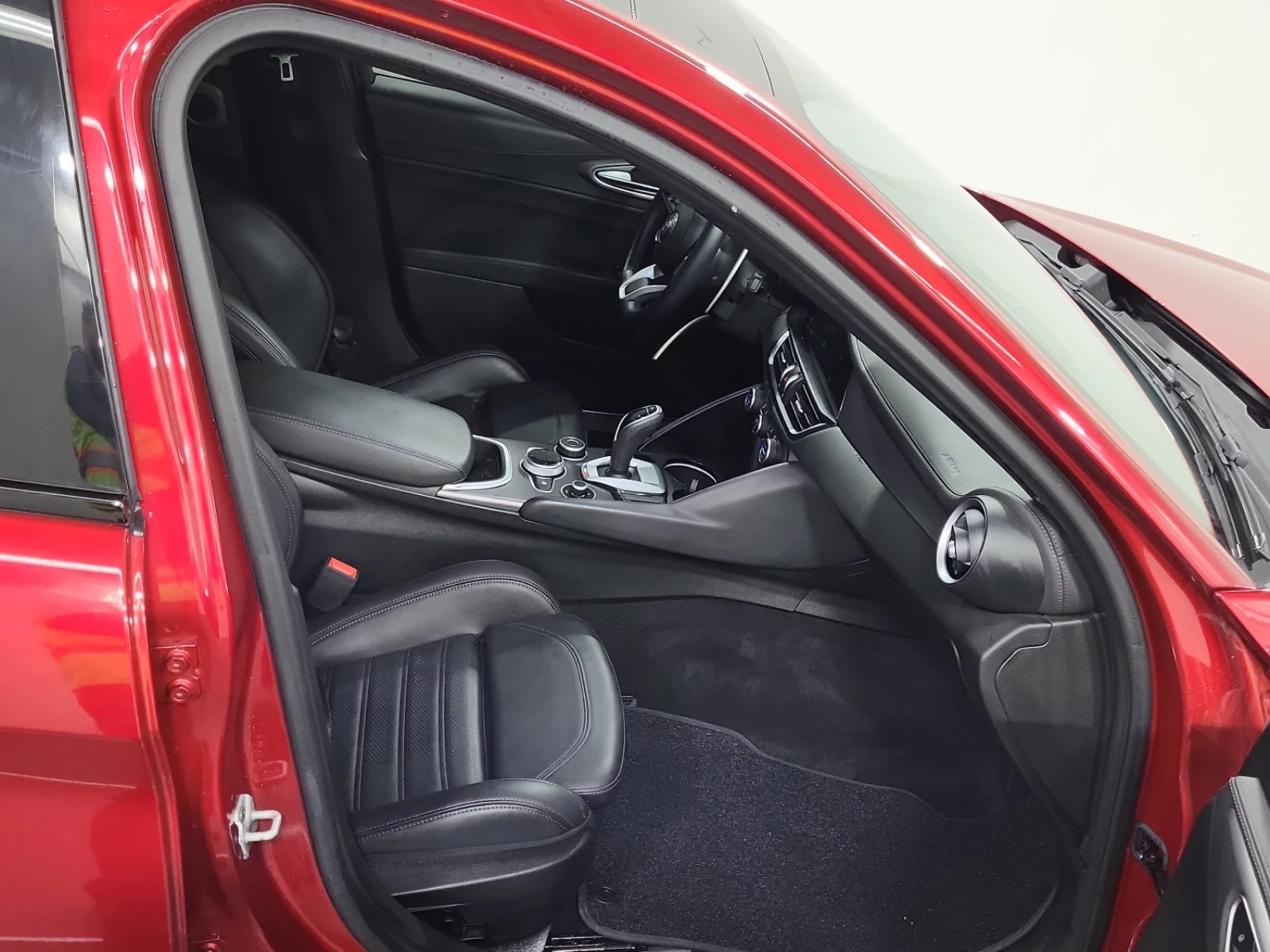 Alfa Romeo Giulia VELOCE/AWD/H&K/Distronic | Mobile.bg � ����������� 9