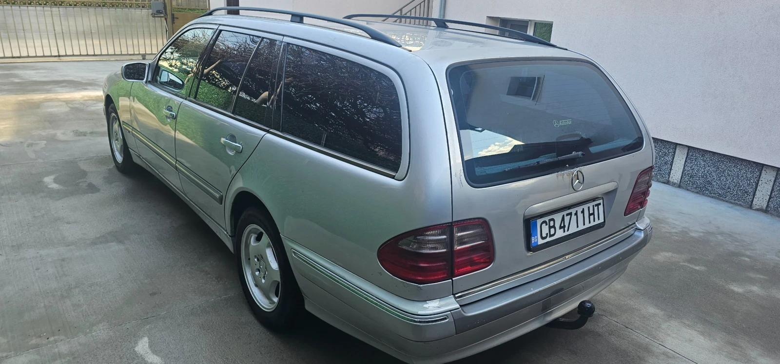 Mercedes-Benz E 270 The Last of the  Mohicans, снимка 3 - Автомобили и джипове - 54668492