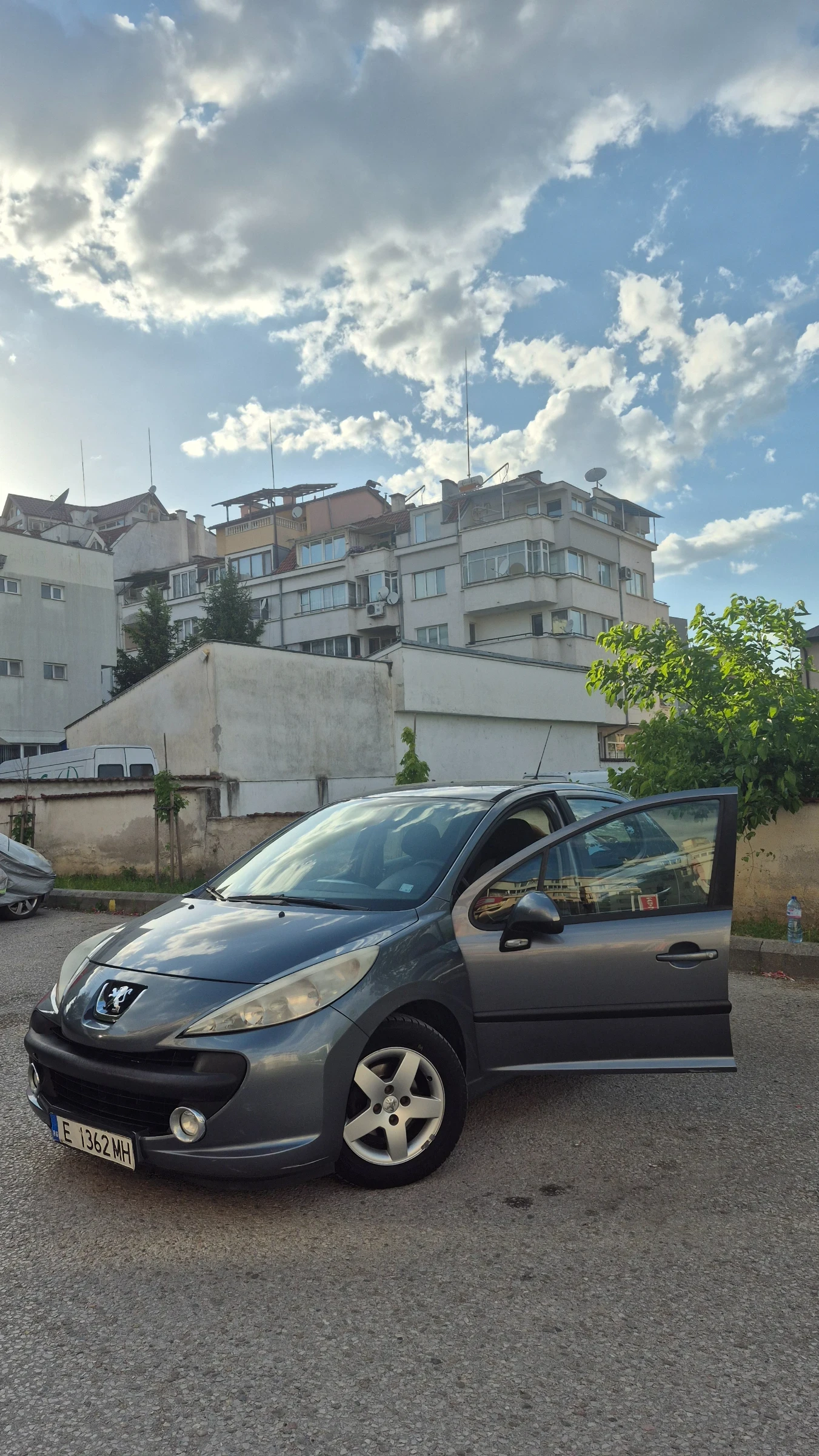 Peugeot 207, снимка 7 - Автомобили и джипове - 54703730