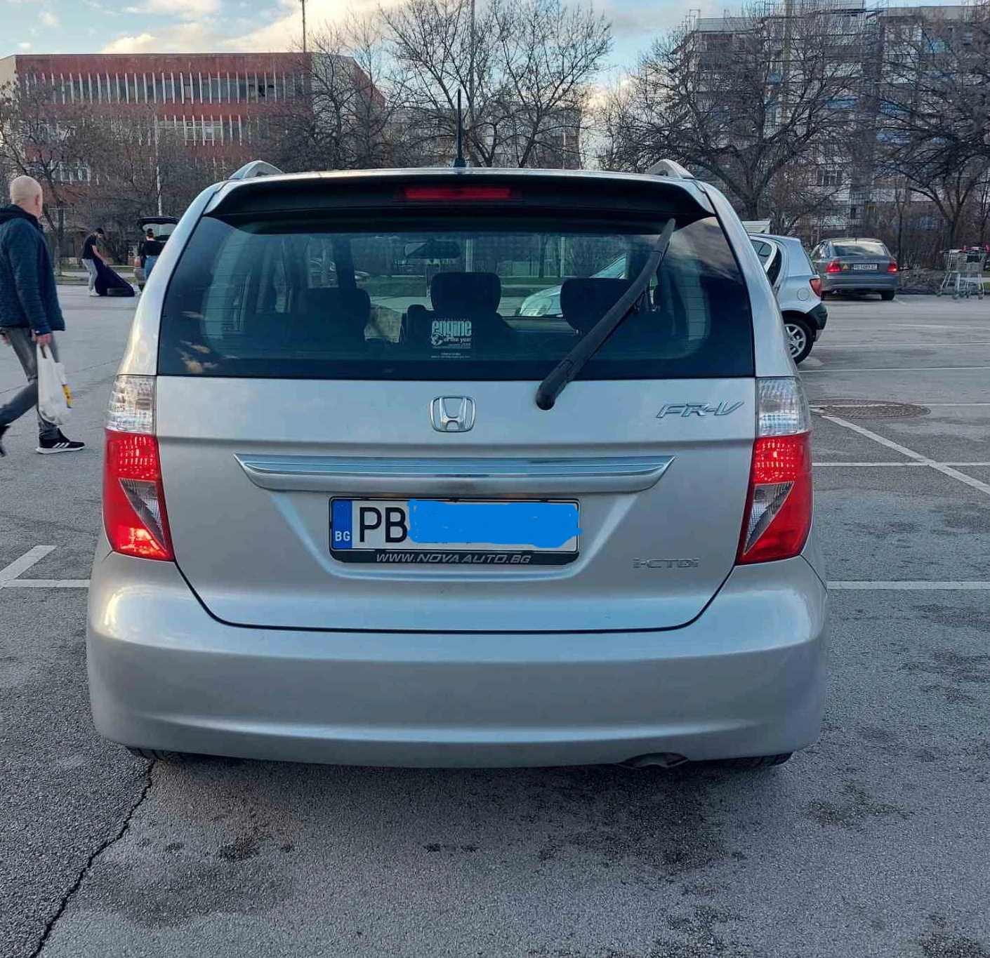 Honda Fr-v 2.2CDTI, снимка 11 - Автомобили и джипове - 54977465