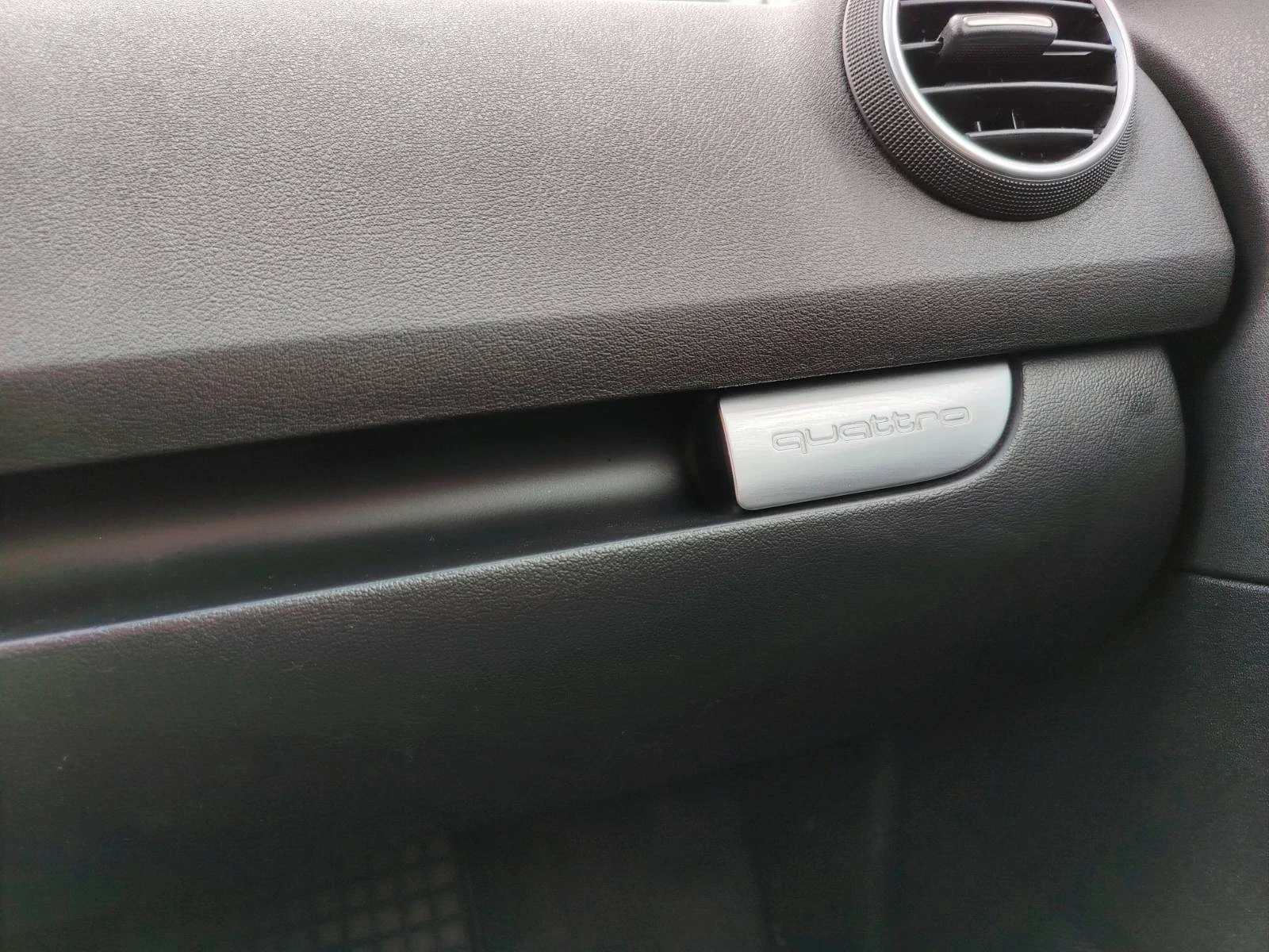Audi A3 QUATTRO, 4 вати, снимка 11 - Автомобили и джипове - 55049347