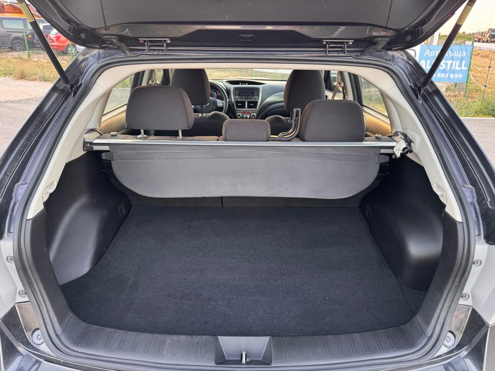Subaru Impreza 2.0D, снимка 5 - Автомобили и джипове - 55630934