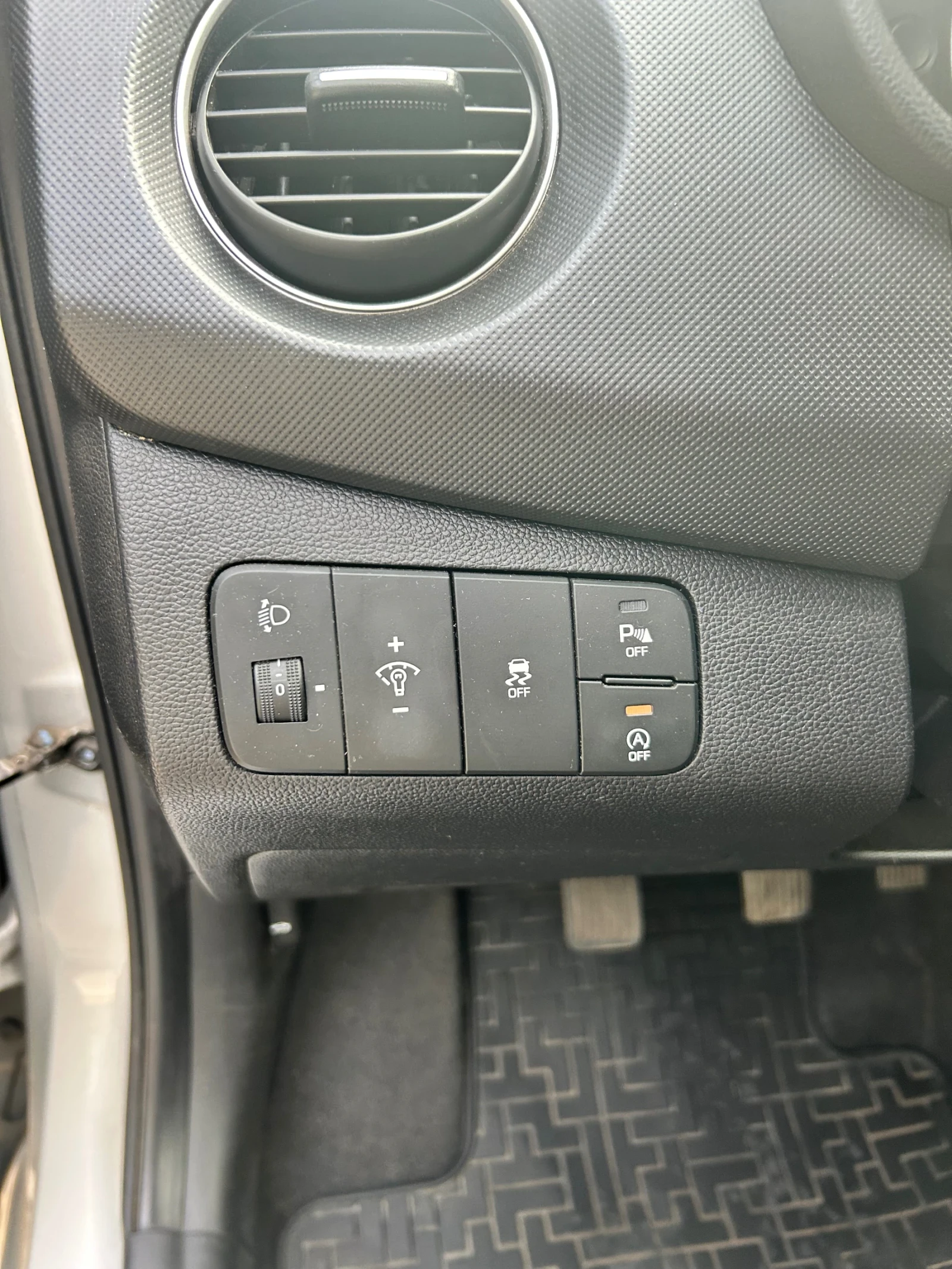 Hyundai I10 BLACK LINE, снимка 15 - Автомобили и джипове - 55775961