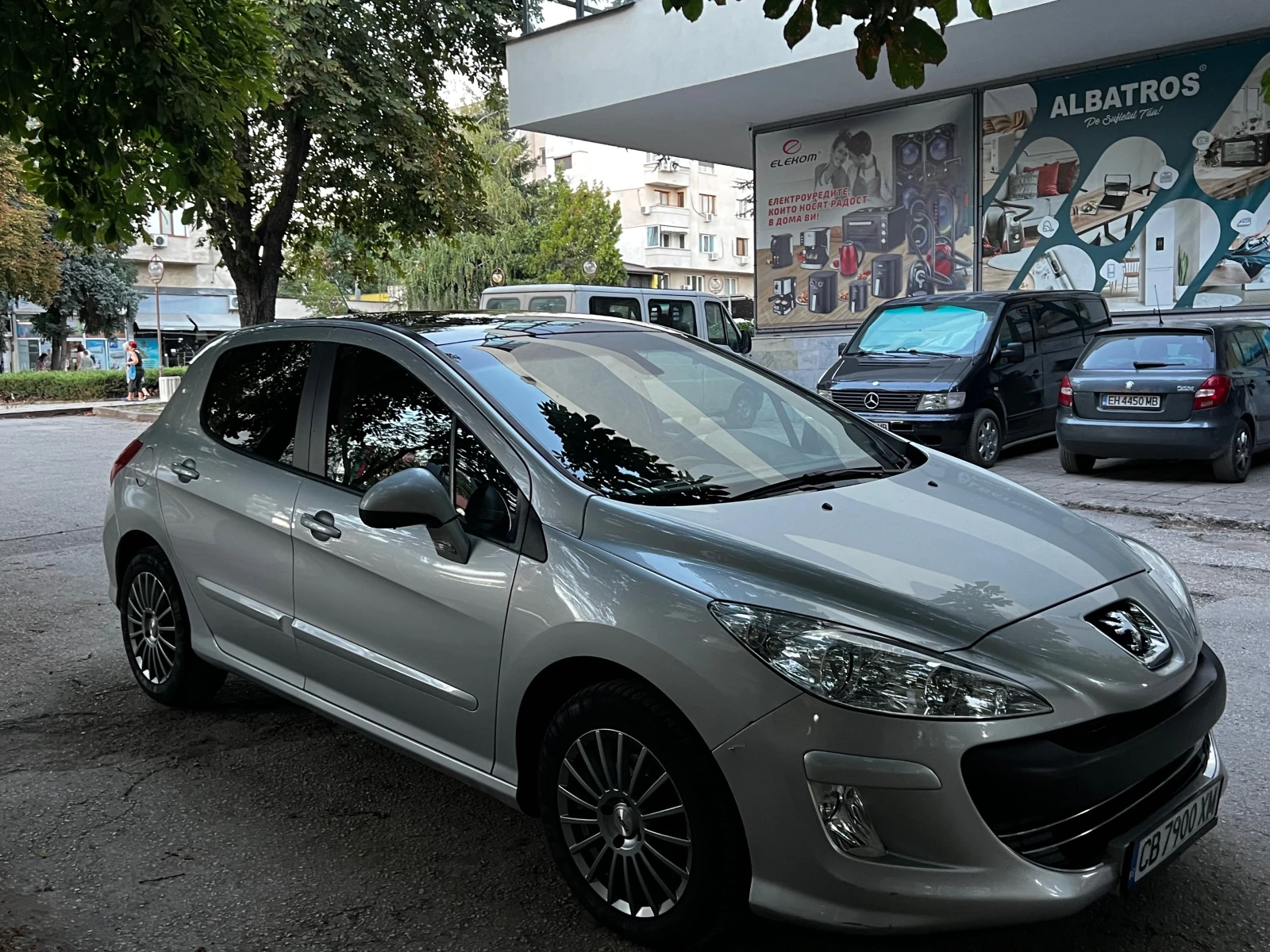 Peugeot 308 2.0, снимка 2 - Автомобили и джипове - 55794315