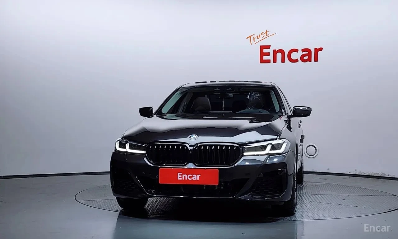 BMW 540 xDrive Luxury Plus /ОБДУХВАНЕ/360/ДИСТРОНИК, снимка 3 - Автомобили и джипове - 56107604