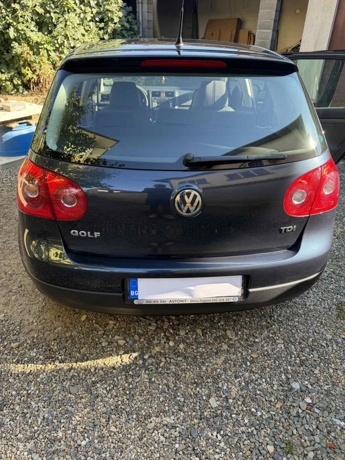 VW Golf 5, снимка 6 - Автомобили и джипове - 56132588