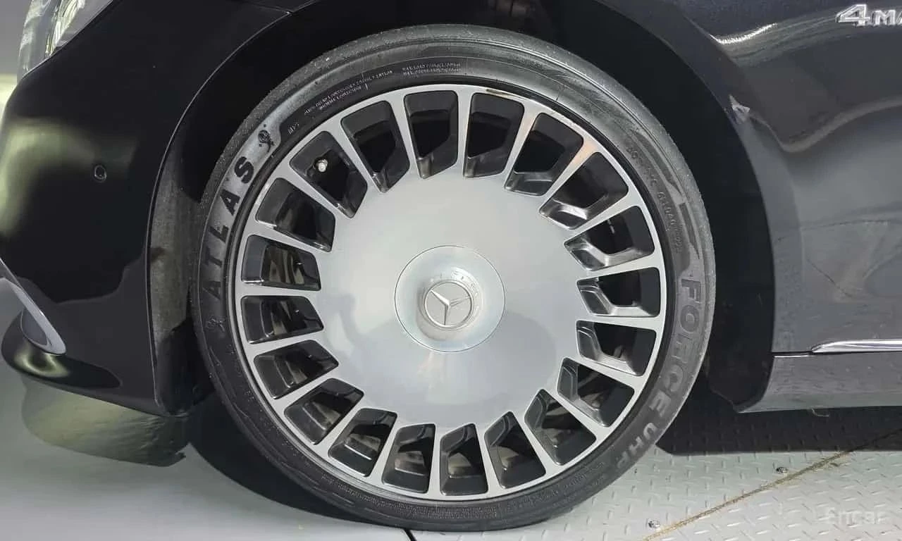 Mercedes-Benz Maybach, снимка 5 - Автомобили и джипове - 56690184