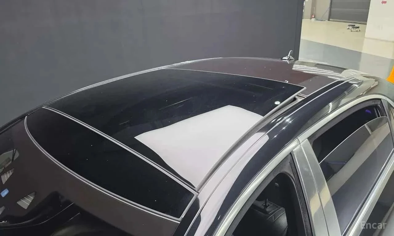 Mercedes-Benz Maybach, снимка 15 - Автомобили и джипове - 56690184