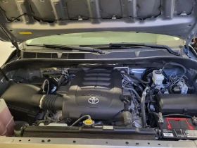 Toyota Sequoia, снимка 9