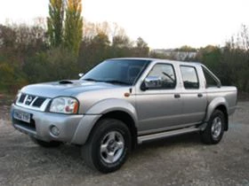 Nissan Navara pick up | Mobile.bg    5