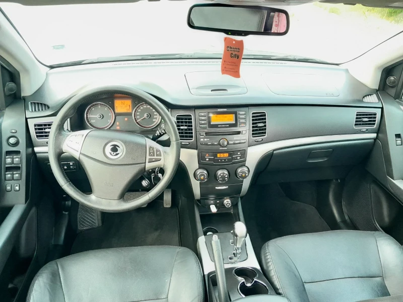 SsangYong Korando 2.0, снимка 6 - Автомобили и джипове - 47555900