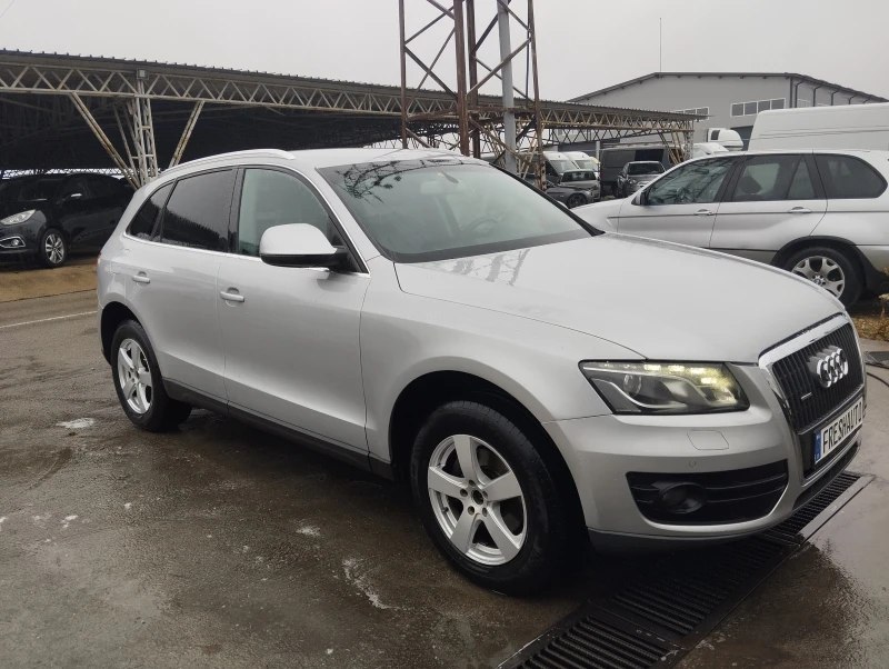 Audi Q5 2.0tdi 4х4 Navi , снимка 2 - Автомобили и джипове - 48257308