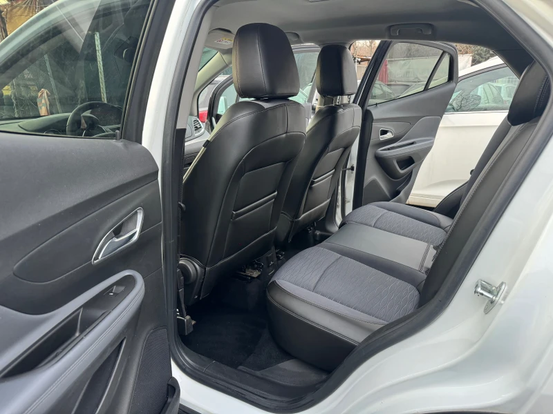 Opel Mokka 1.4 TURBO 140HP GAS 6SK COSMO KOJA NAVI FUUL 2017G, снимка 16 - Автомобили и джипове - 52729036