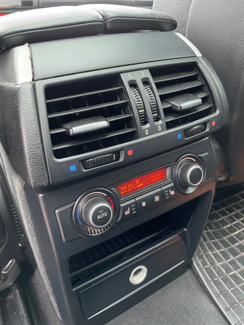 BMW X5 M57 3.0d 235 Панорама, Head up, Recaro, Подгреви +, снимка 15 - Автомобили и джипове - 52920216