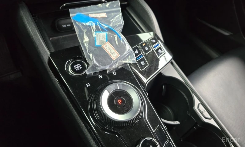 Kia Sportage, снимка 9 - Автомобили и джипове - 52926737