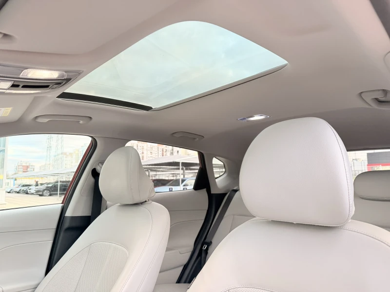 Hyundai Kona Premium, снимка 15 - Автомобили и джипове - 53112683