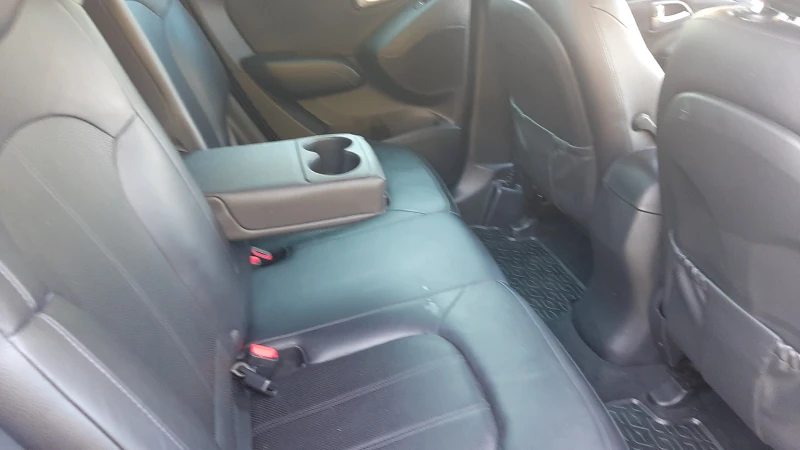 Hyundai IX35, снимка 14 - Автомобили и джипове - 53172488