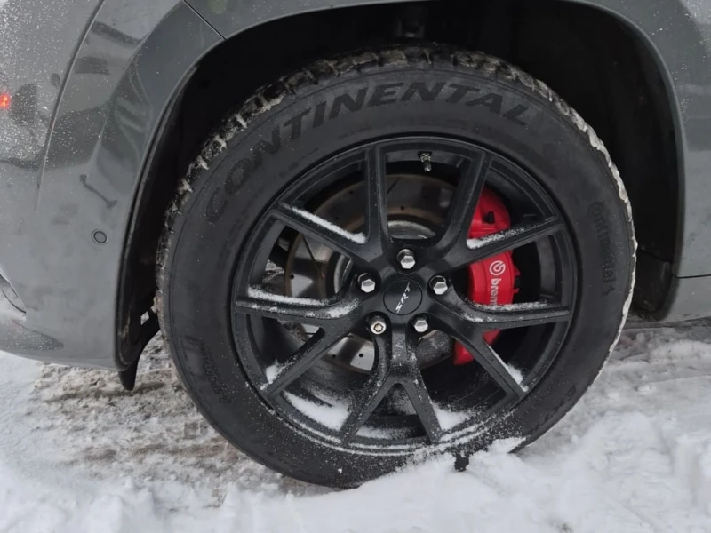 Jeep Grand cherokee SRT  CARFAX, снимка 6 - Автомобили и джипове - 53465060