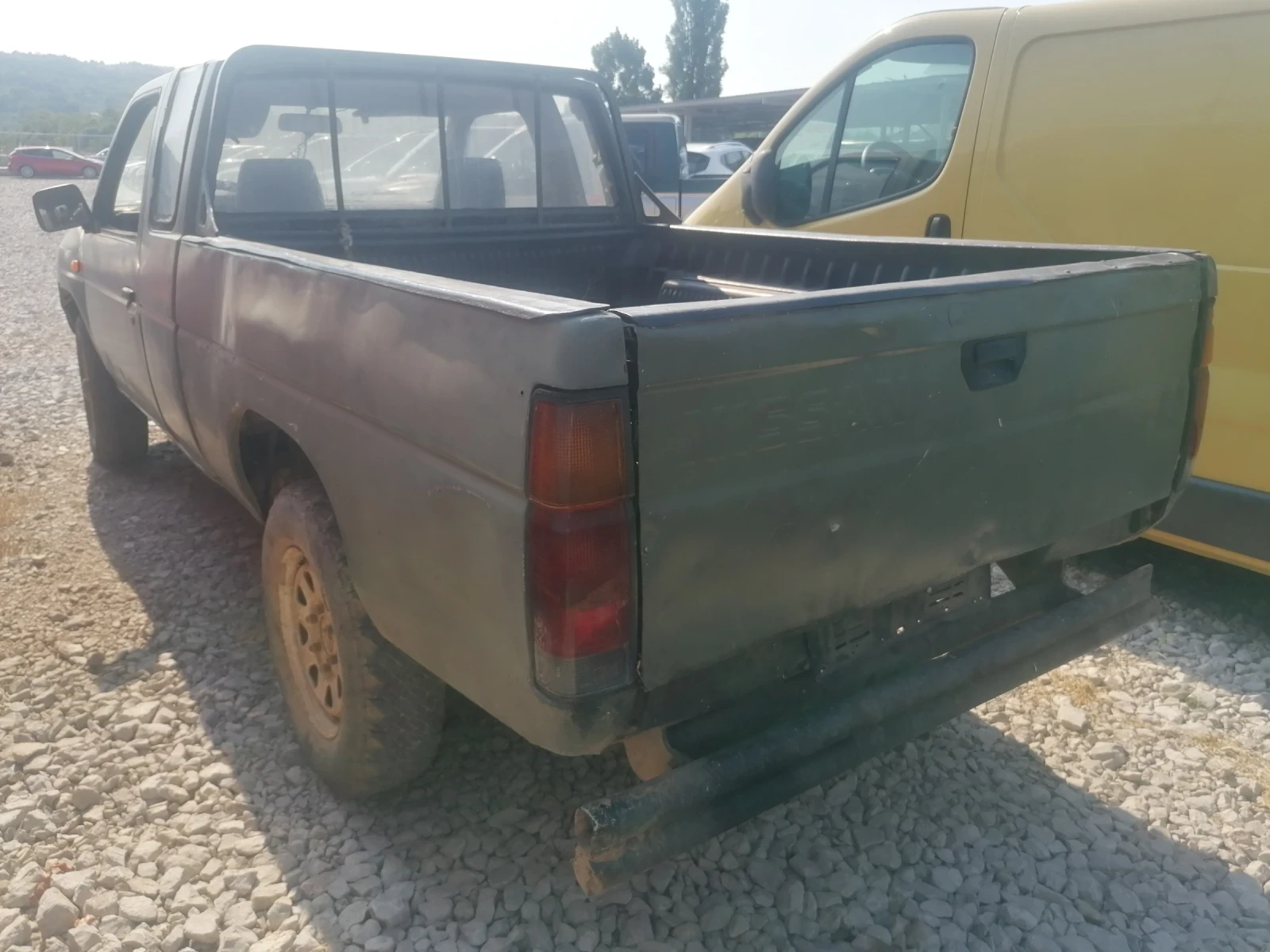 Nissan Pickup KING CAB - изображение 6