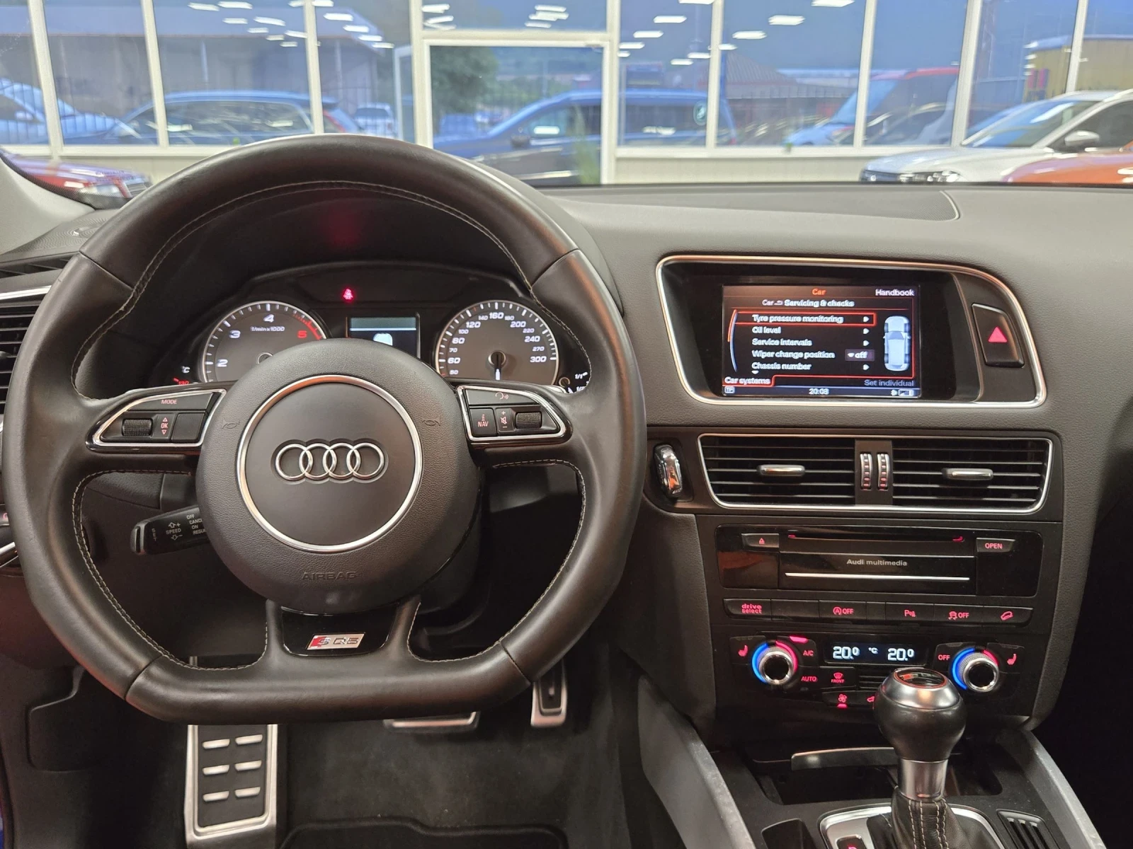 Audi SQ5 Competition  - изображение 8