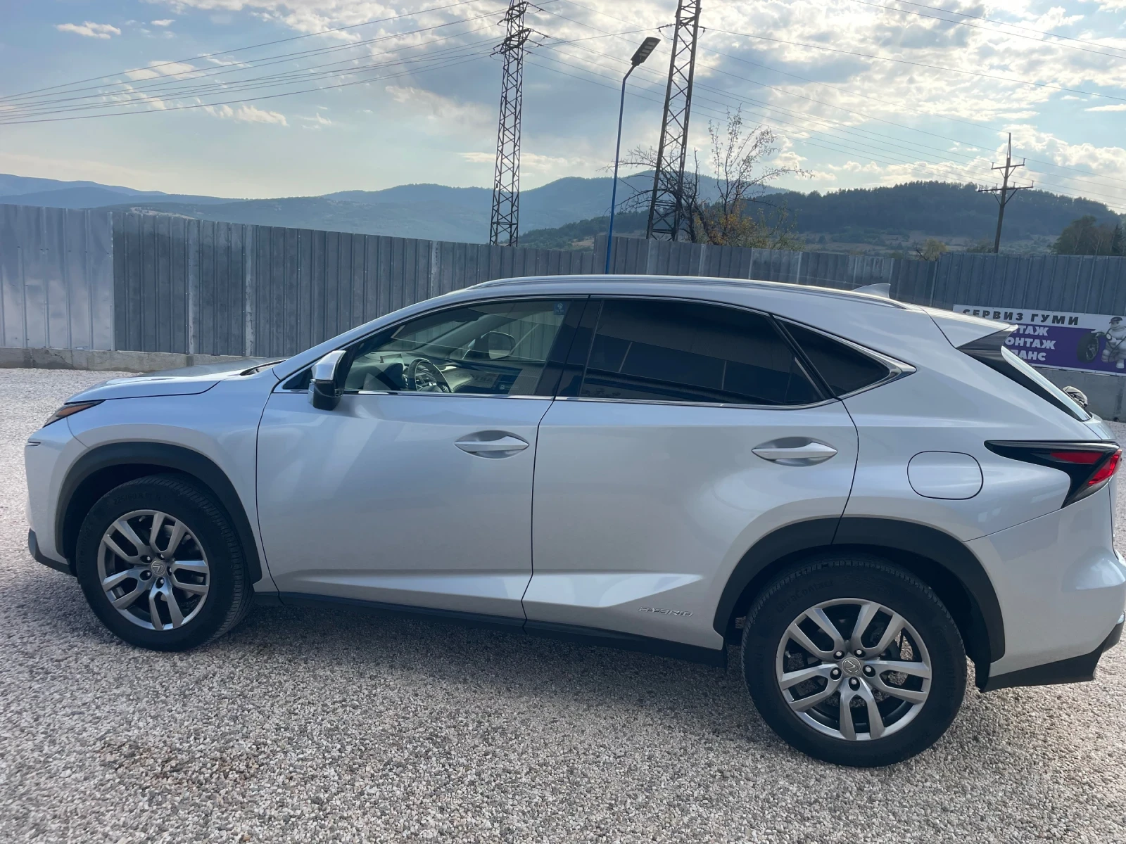 Lexus NX 300h Горанционен - изображение 7