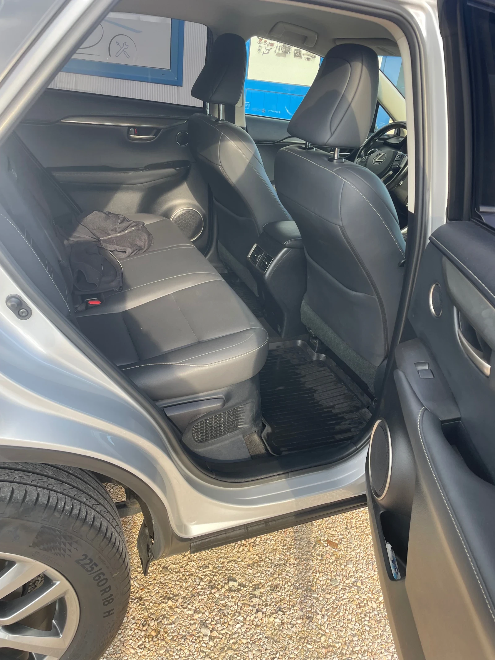 Lexus NX 300h ����������� | Mobile.bg � ����������� 13