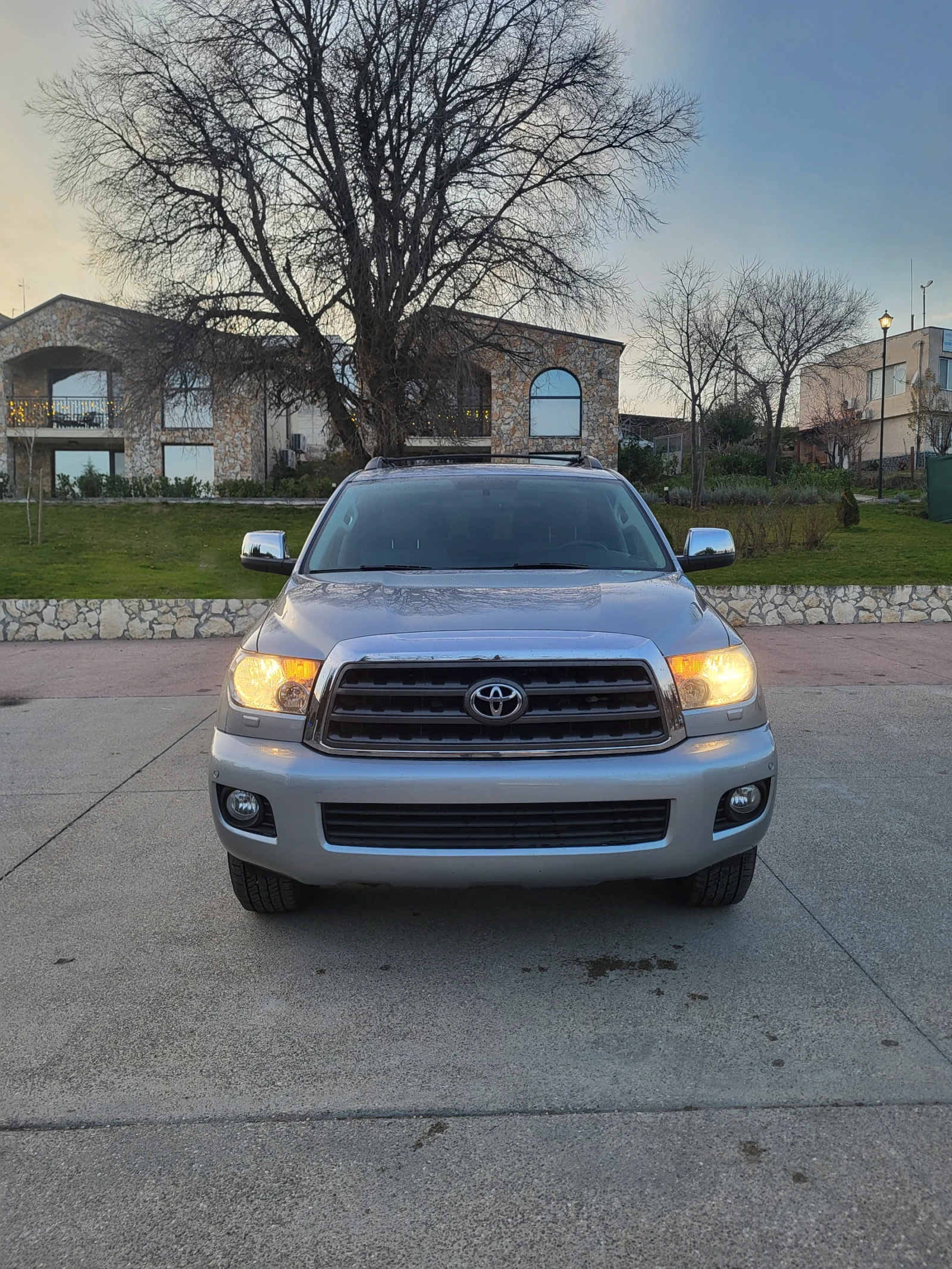 Toyota Sequoia | Mobile.bg � ����������� 1
